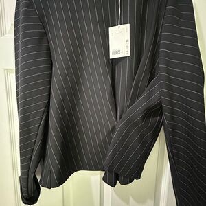 Brand new! Black and white DESIGNER Pinstripe Top/Blouse